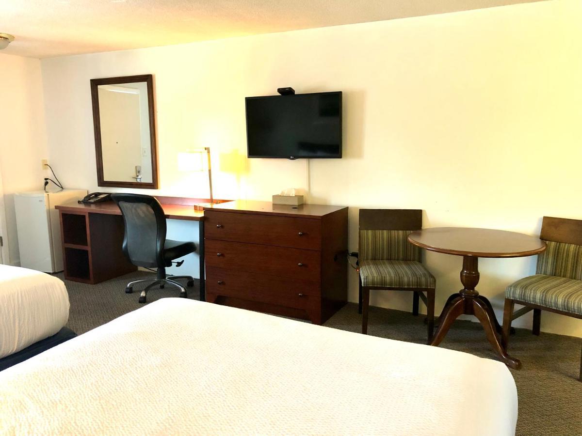 West Dennis Guestlodge מראה חיצוני תמונה